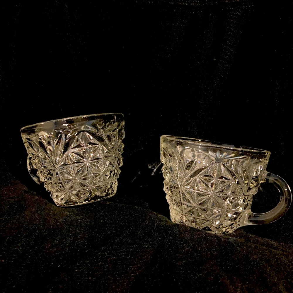 (2) Vintage Anchor Hocking Punch Bowl Glasses Arlington Design